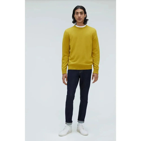 Everlane The Grade A Cashmere Crew Sweater in Golden - Picture 5 of 5